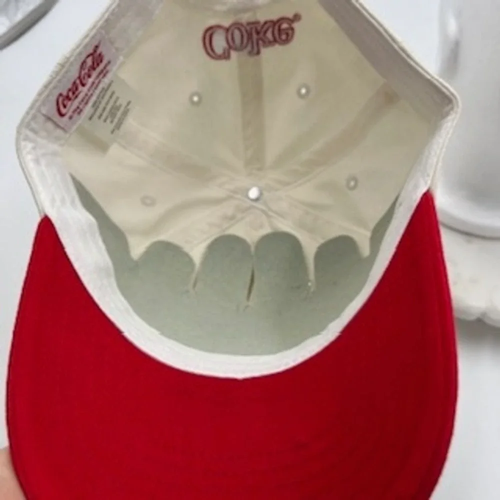Coca-Cola Polar Bear Heart Embroidered‎ Baseball Cap Cream Red Adjustable Hat